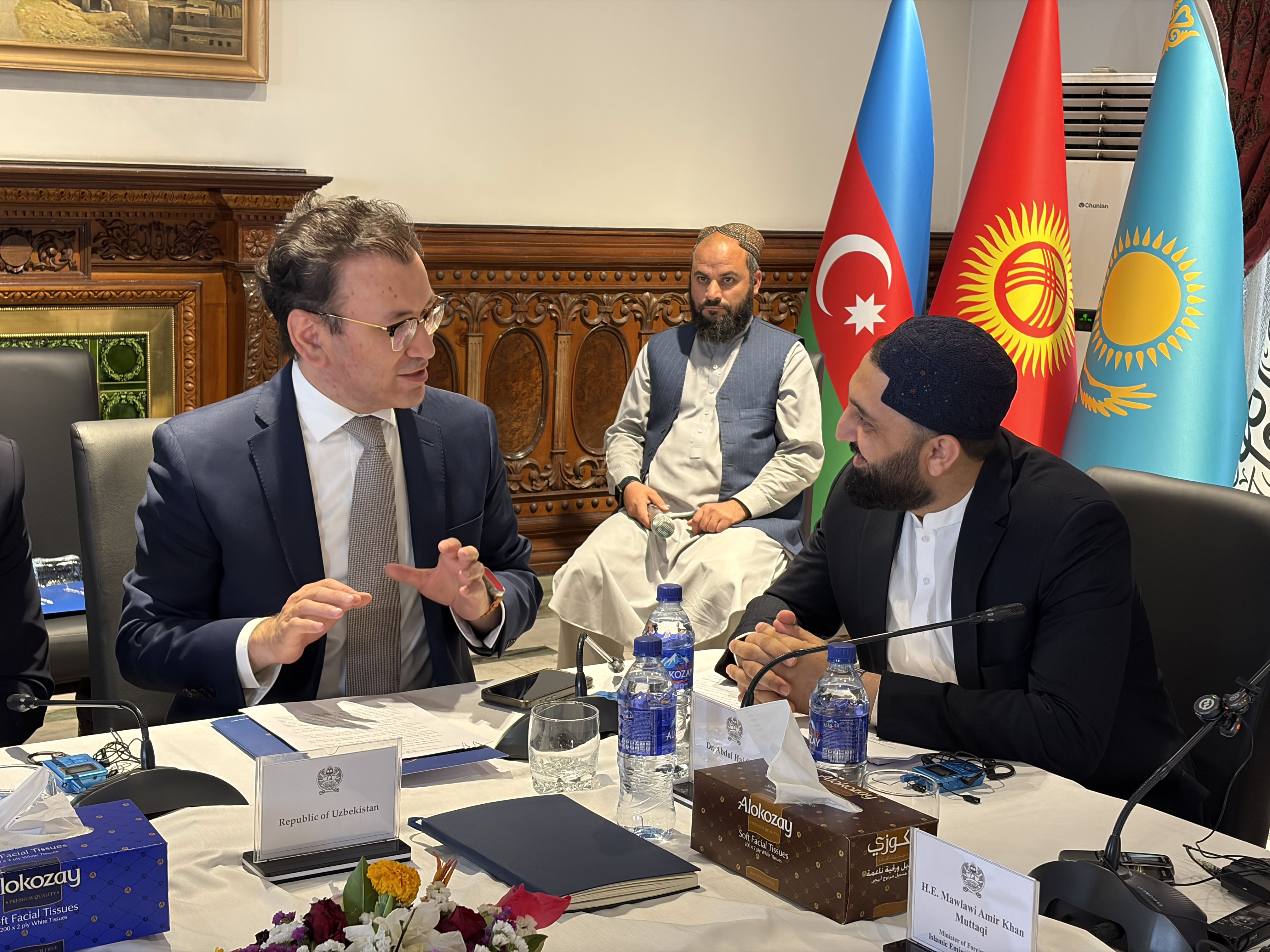 MOXI direktori Javlon Vaxabovning Markaziy Osiyo-Afg‘oniston tahlil markazlari forumida “Mintaqaviy hamkorlikni rivojlantirishda tahlil markazlarining strategik roli” mavzusidagi nutqi