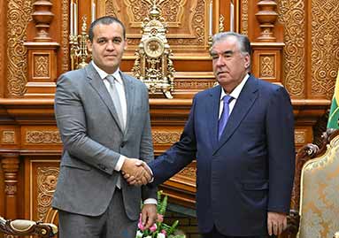 Президент Таджикистана встретился с Президентом Международной ассоциации бокса (IBA) Умаром Кремлёвым