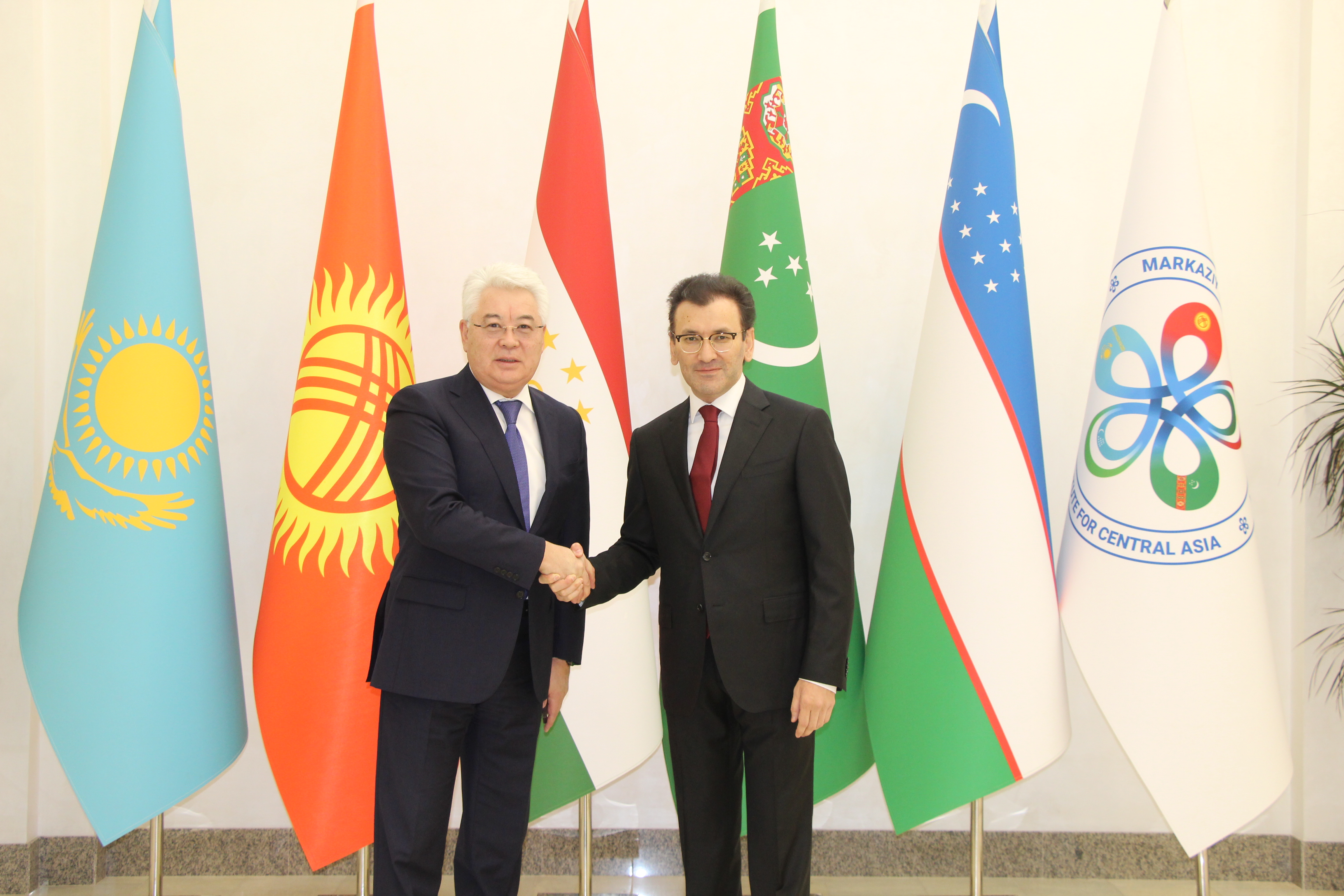 О встрече с Послом Казахстана в Узбекистане Б. Атамкуловым