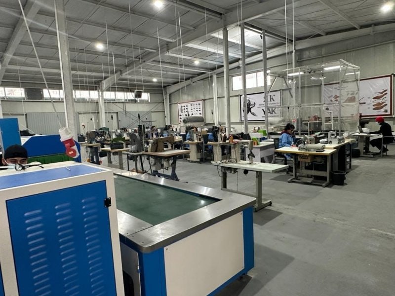 В Горном Бадахшане будут построены предприятия по производству медикаментов из лекарственных растений, мебели и строительных материалов