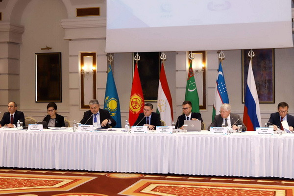 Выступление директора МИЦА А. Насирова на экспертном форуме «Центральная Азия – Россия»