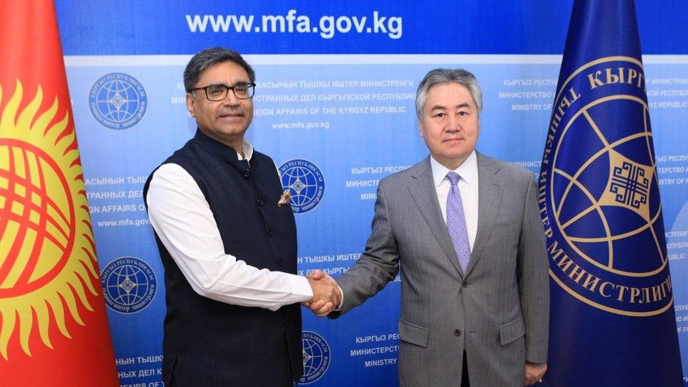 Qirg'iziston tashqi ishlar vaziri Hindiston bosh vazirining xavfsizlik masalalari bo'yicha maslahatchisini qabul qildi