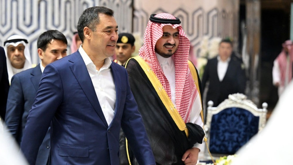 Президент Садыр Жапаров прибыл с рабочим визитом в Джидду