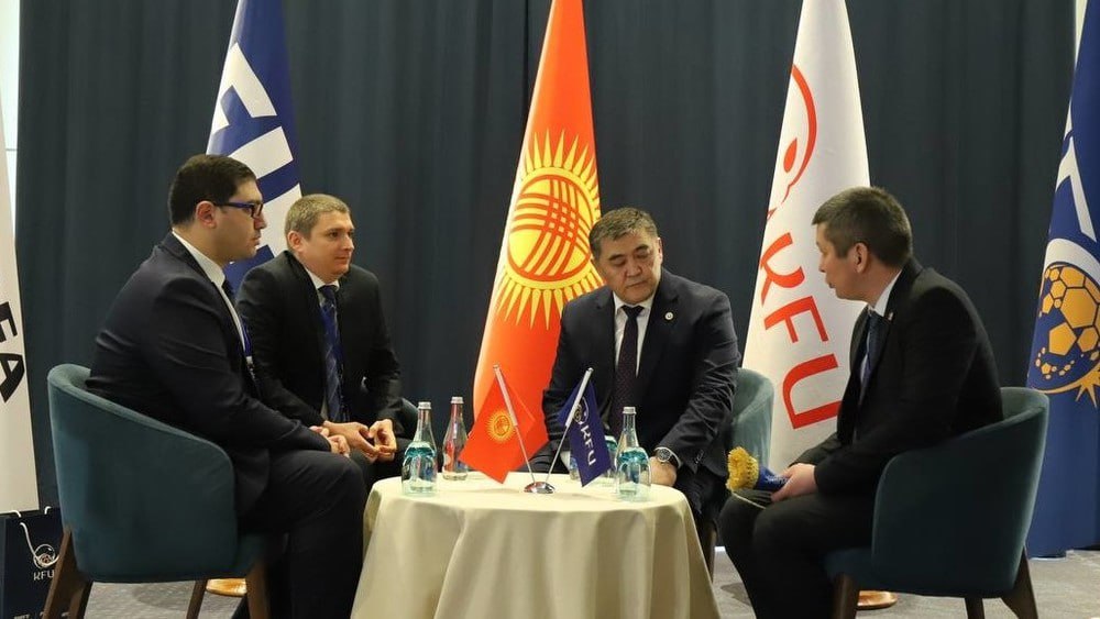 Камчыбек Ташиев встретился с представителями FIFA