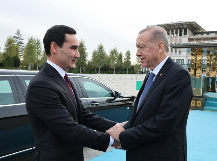 Президент Туркменистана поздравил Президента Турецкой Республики