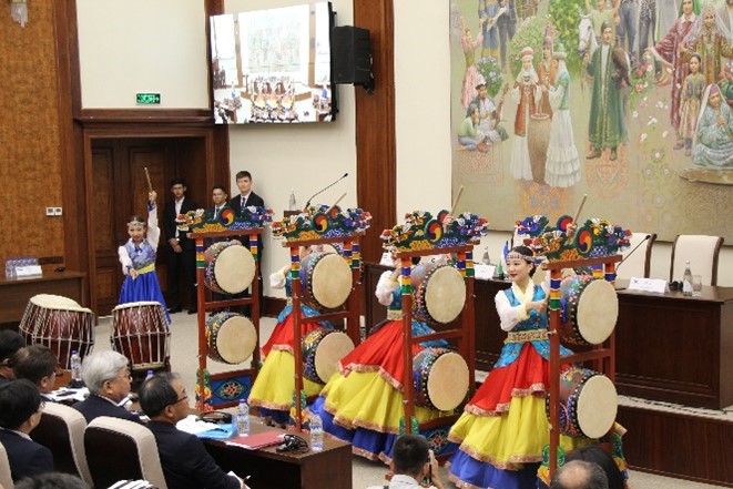 В Ташкенте состоялся первый Форум аналитических центров Центральной Азии и Республики Корея