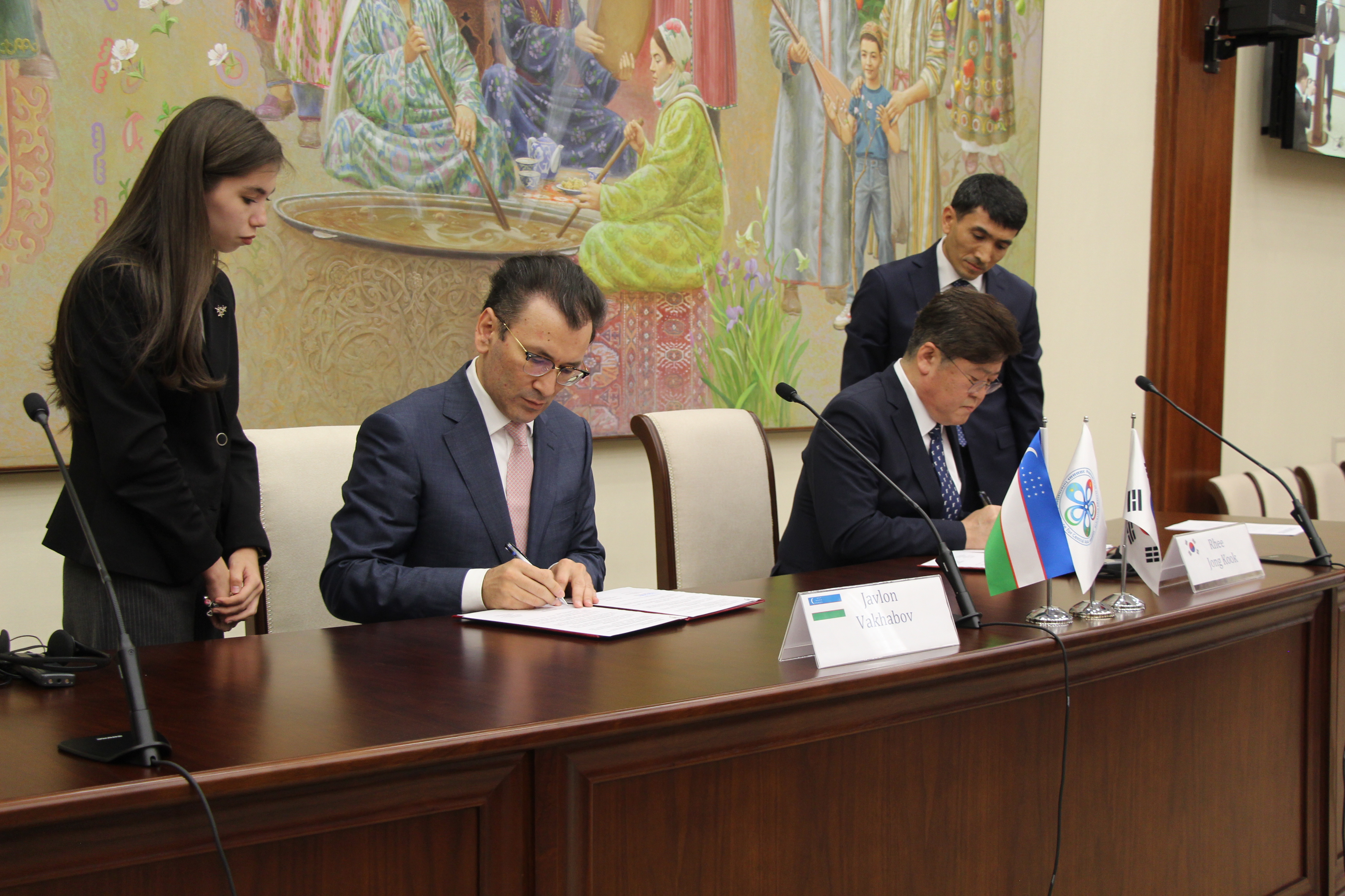 Новая страница в сотрудничестве между аналитическими структурами Узбекистана и Кореи