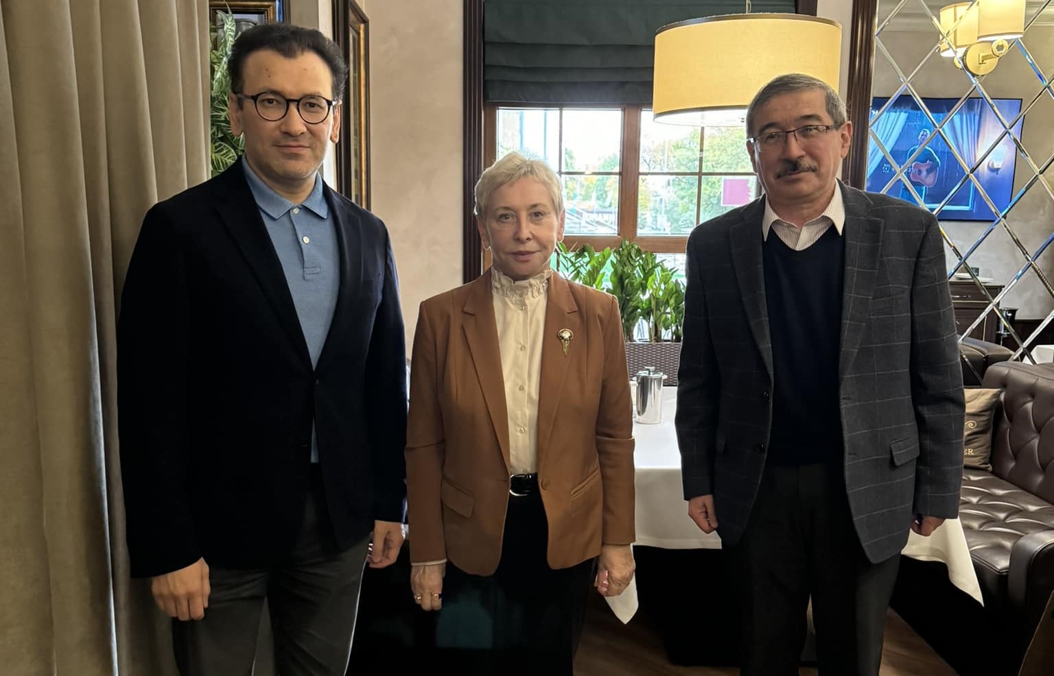 Rossiya Fanlar akademiyasining (IMEMO) Primakov nomidagi Jahon iqtisodiyoti va xalqaro munosabatlar milliy ilmiy-tadqiqot institutining Yaqin Sharq tadqiqotlari markazi rahbari Professor Irina Zvyagelskaya bilan uchrashuv bo'lib o'tdi