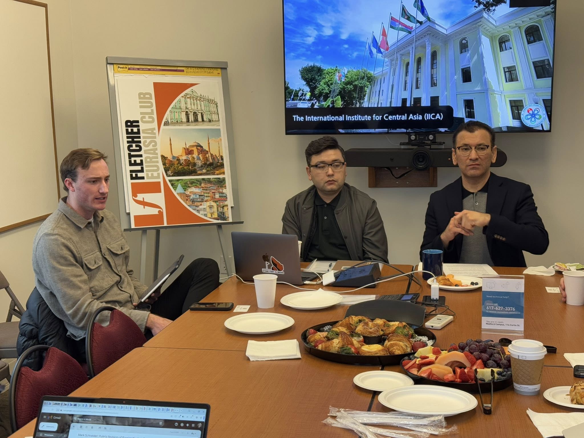 Круглый стол во Флетчерской школе: Центральная Азия в фокусе академического диалога