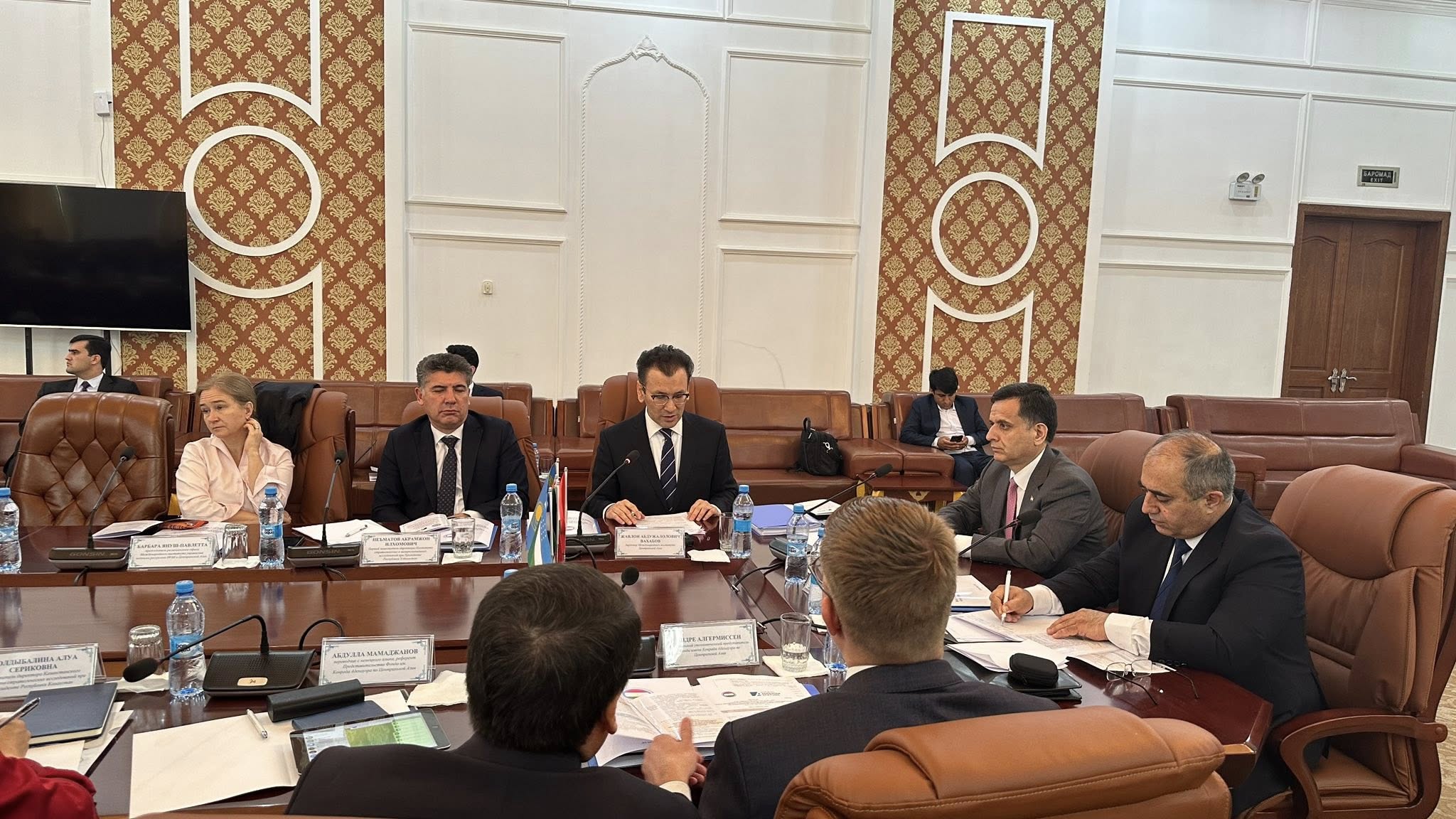 Markaziy Osiyo xalqaro instituti direktori Javlon Vaxabovning “Zamonaviy global oʻzgarishlar fonida Markaziy Osiyo mamlakatlari integratsiyasi: holat va istiqbollar” mintaqaviy konferensiyada soʻzlagan nutqi