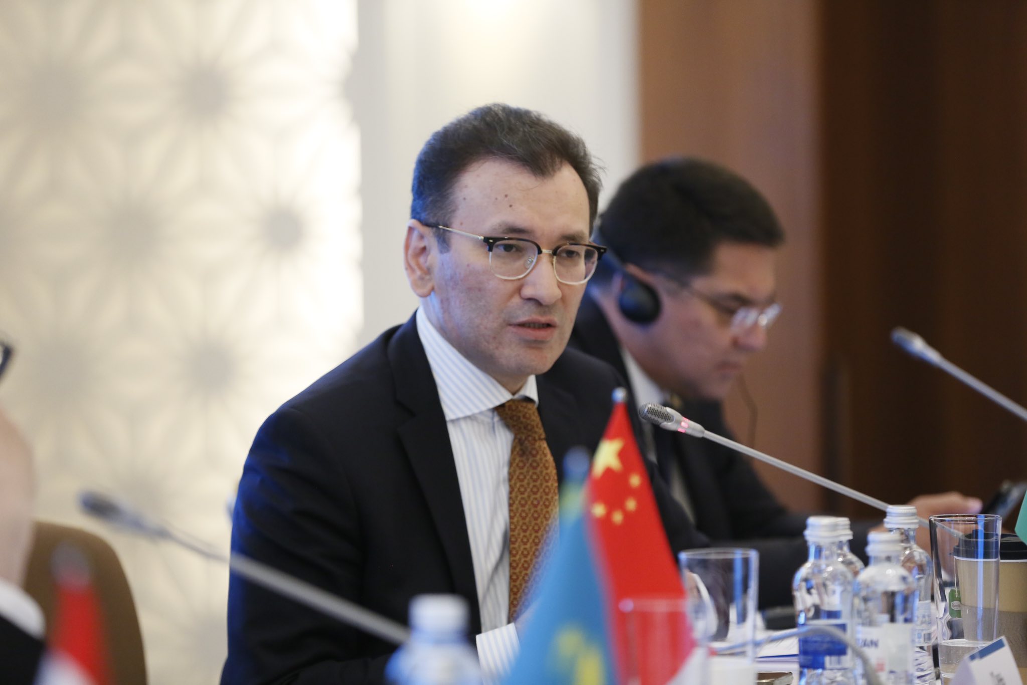 MOXI direktori J.Vaxabovning «Markaziy Osiyo – Xitoy: mintaqaviy sheriklikning yangi ufqlari»  mavzusidagi tahliliy markazlar V forumidagi nutqi 