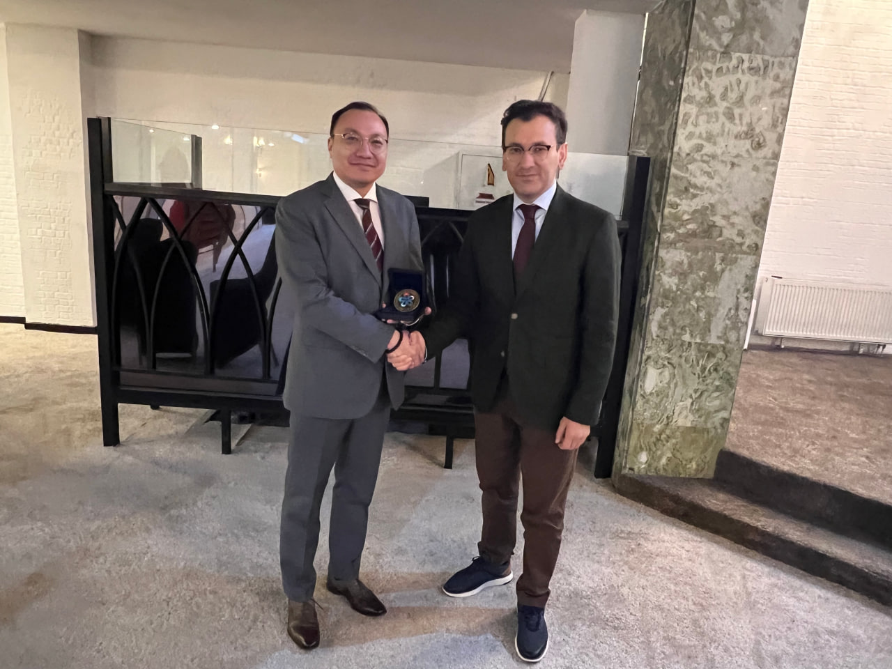 IICA and Mongolian Institute Discuss Expanding Expert Cooperation