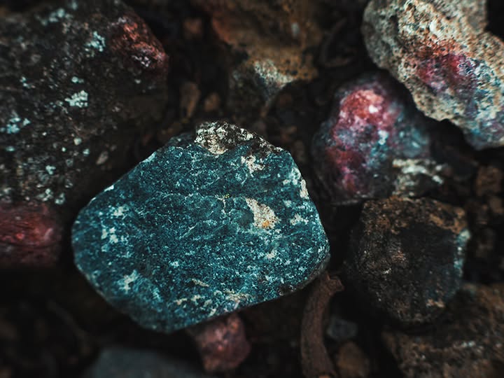  Uzbekistan Launches Major Projects in Rare and Critical Minerals