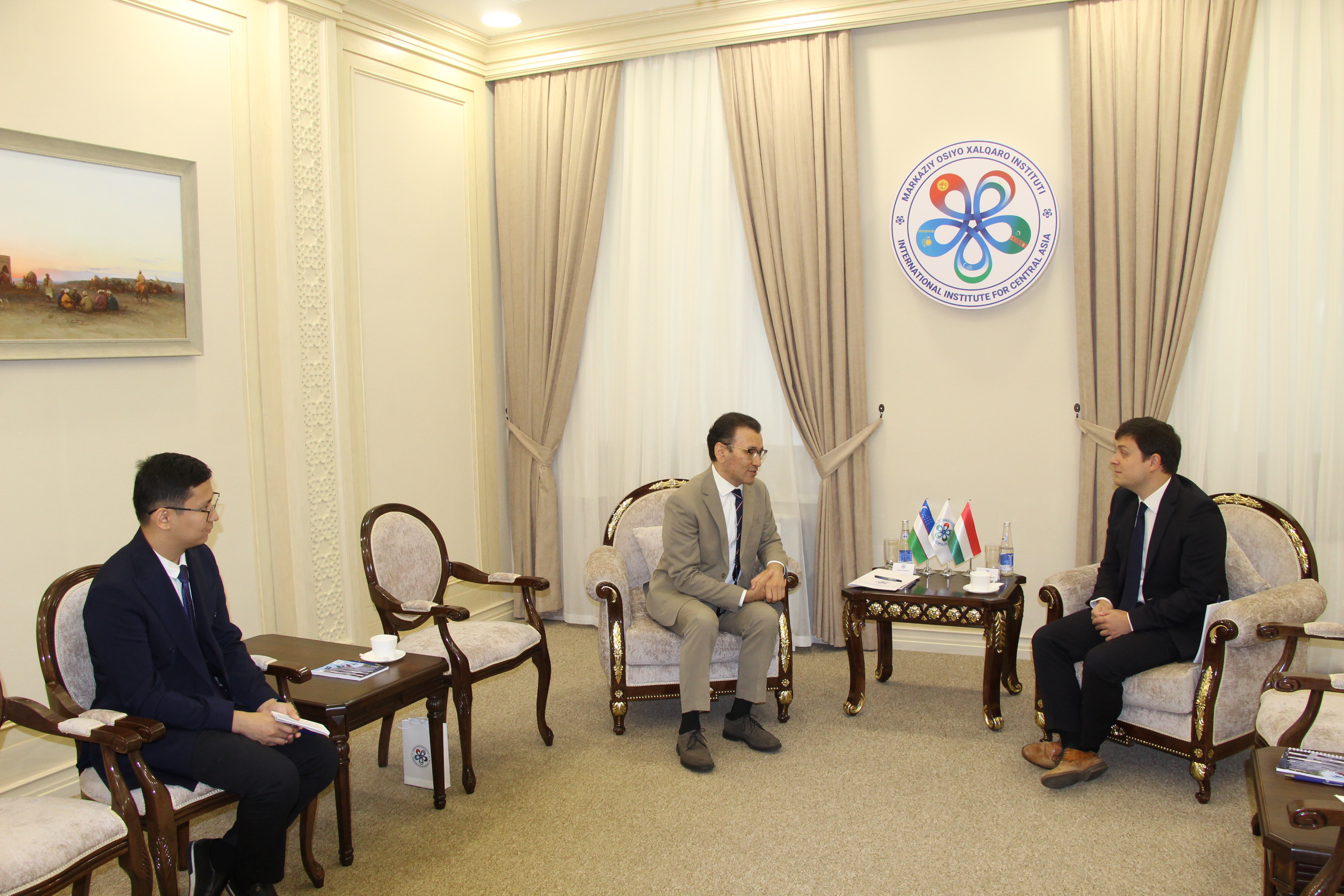 IICA Director and Hungarian Ambassador Discussed Expanding Expert Cooperation