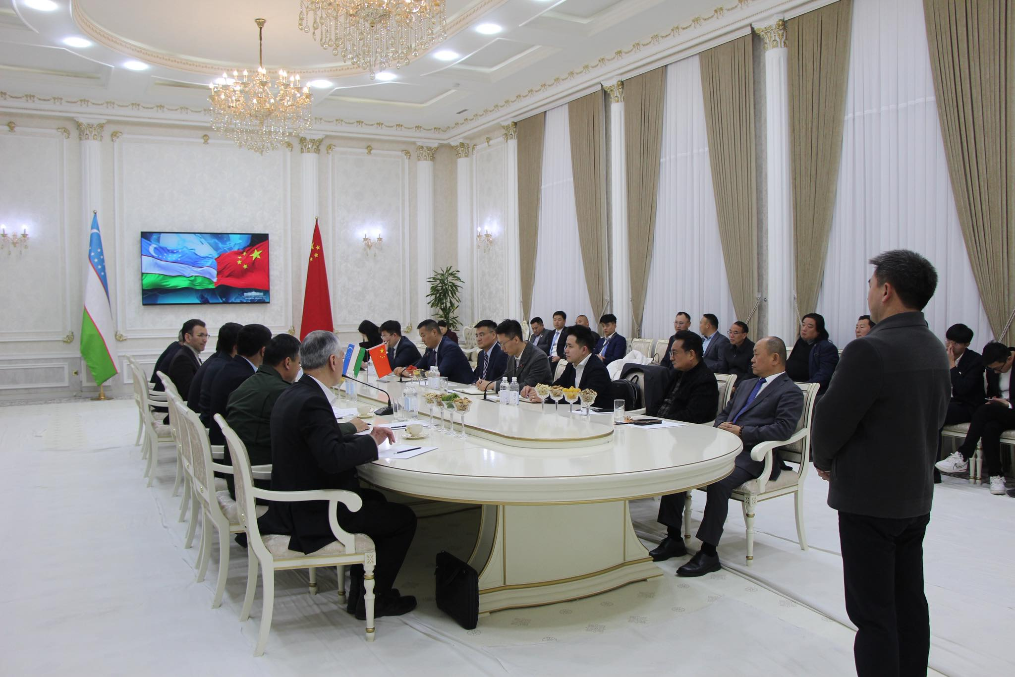 Посол Китая в Узбекистане посетил Андижанскую область 