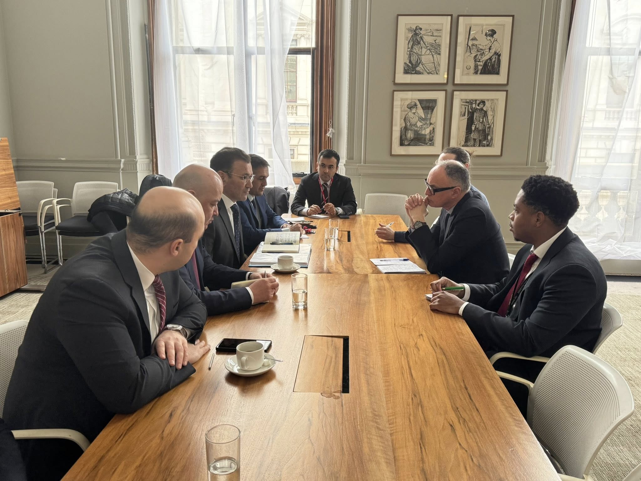 Жавлон Вахабов провел встречу в МИД Великобритании