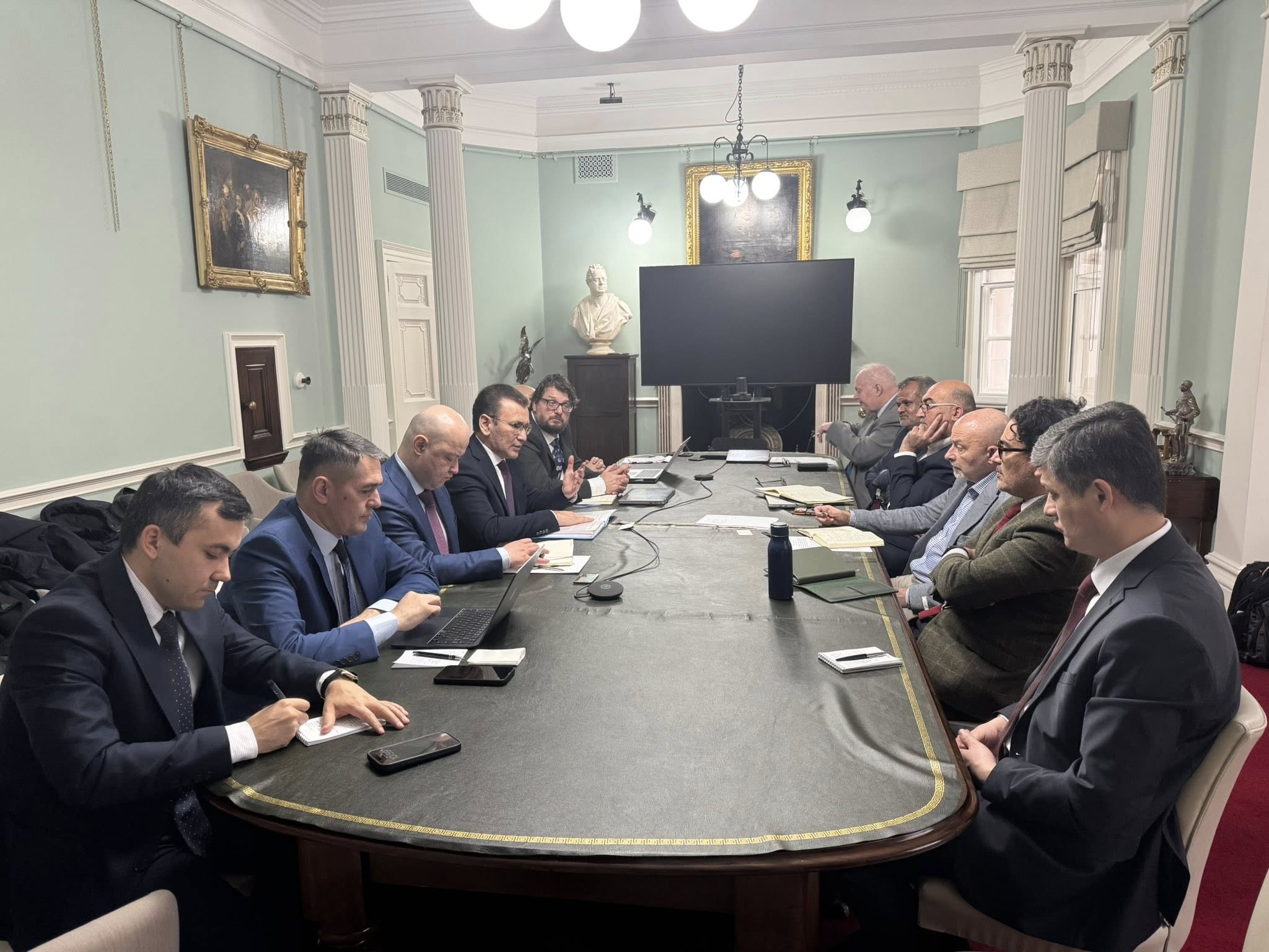 Жавлон Вахабов: «Узбекистан обновляет подходы к безопасности, сохраняя многовекторность и региональную стабильность»